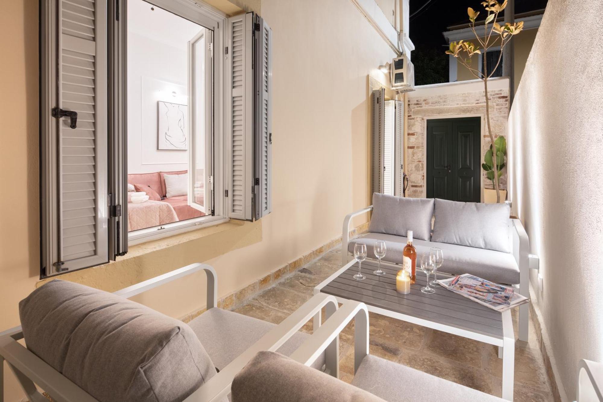 Modern-Vintage Old Town Suites Corfu  Exteriör bild
